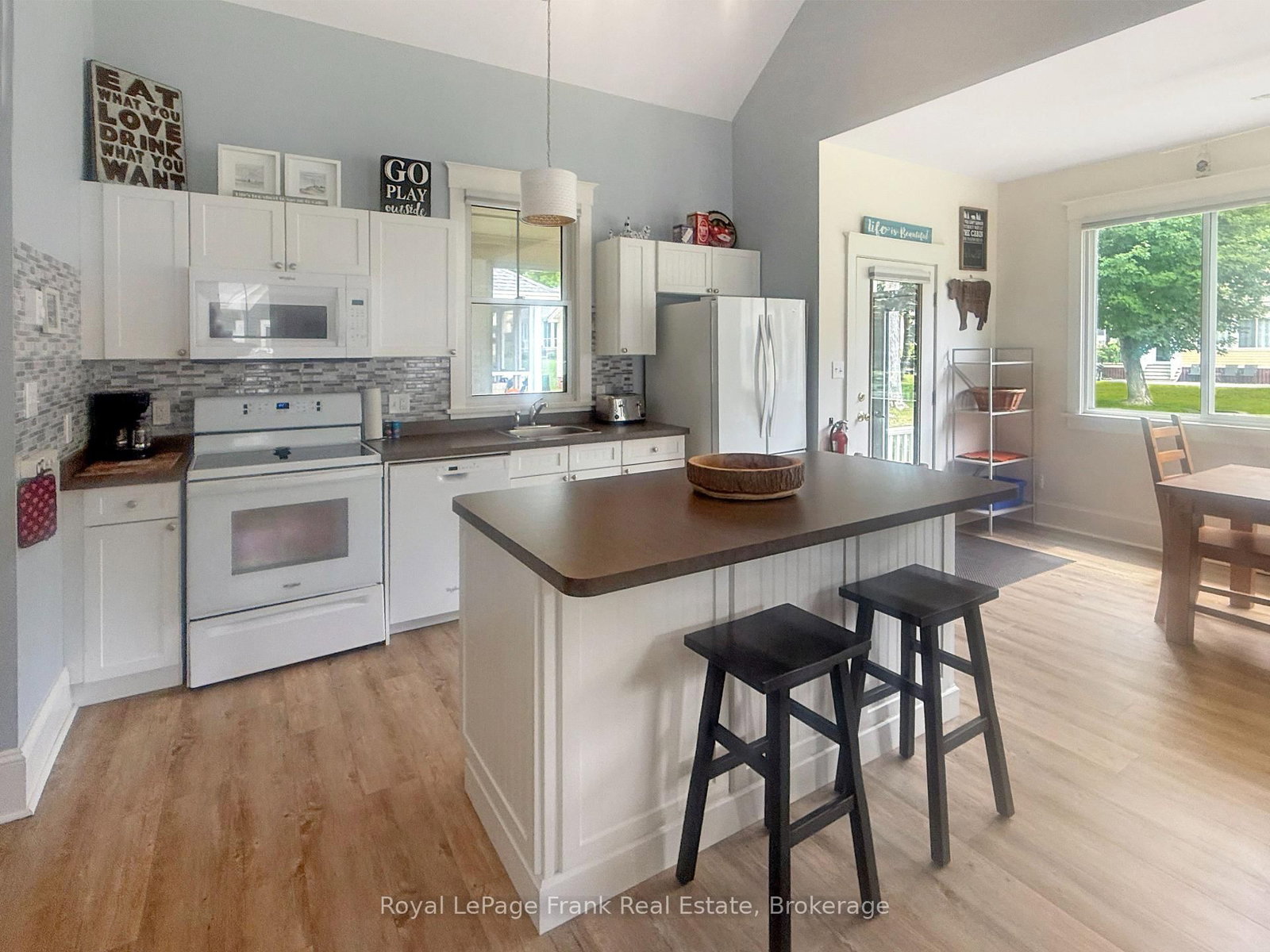 11 Hollow Lane • #219 • Prince Edward County, ON photo 11