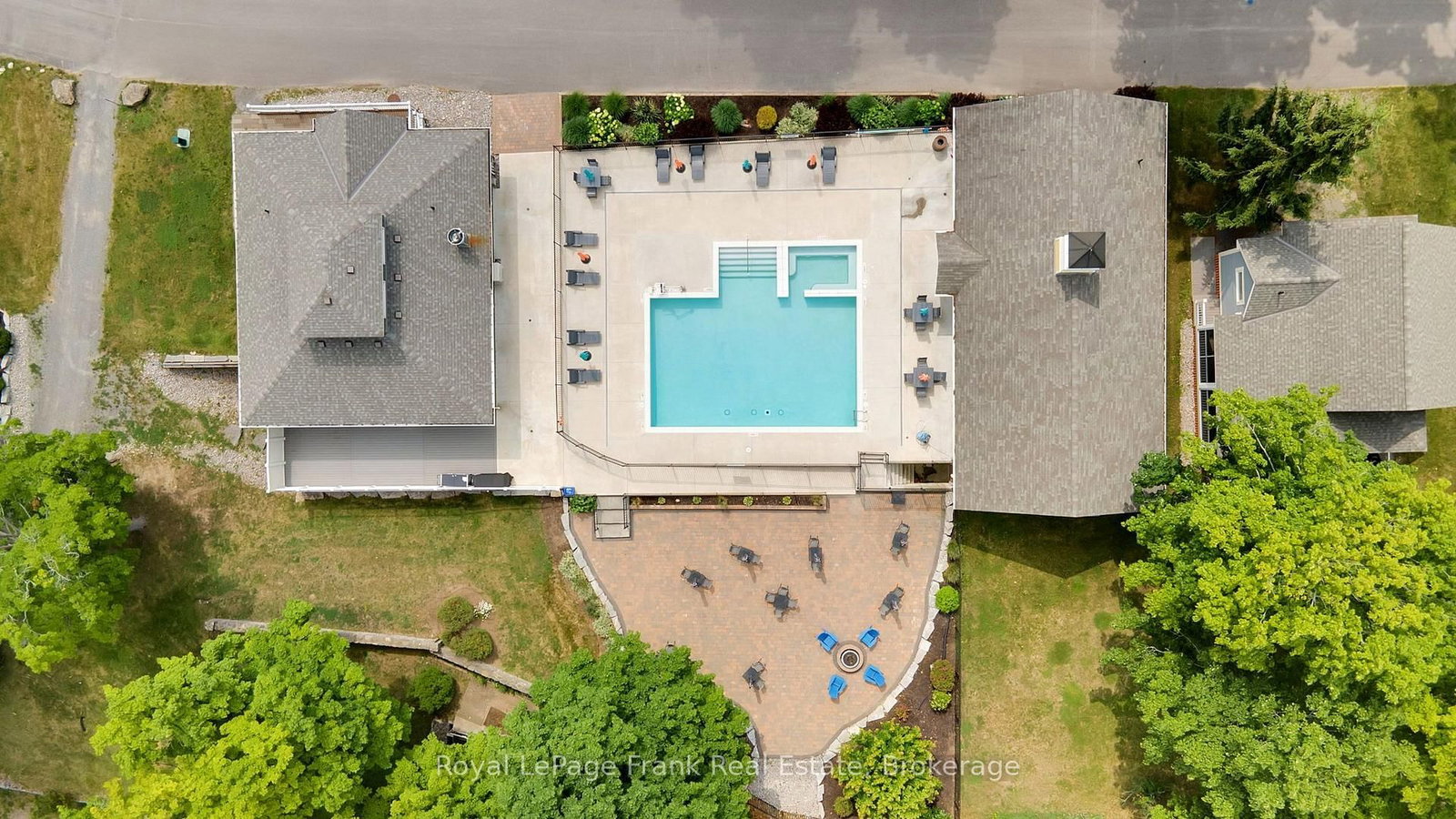 11 Hollow Lane • #219 • Prince Edward County, ON photo 36
