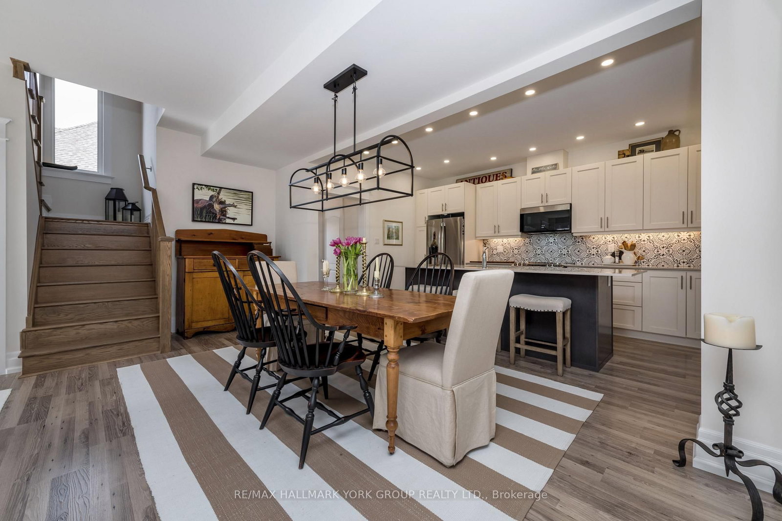 20 Marina Village Drive • Georgian Bay, ON photo 8