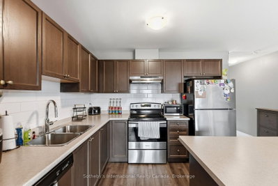 200 Daffodil Court • Gravenhurst, ON photo 4
