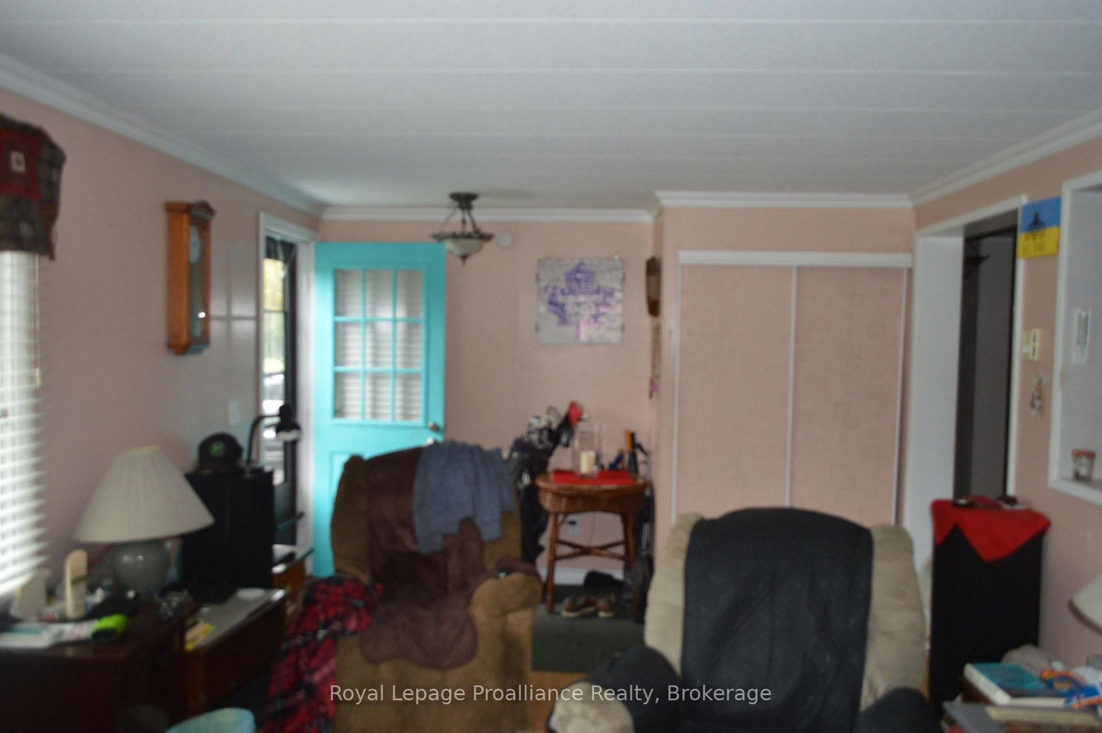 17 Warbler Lane • Quinte West, ON photo 4