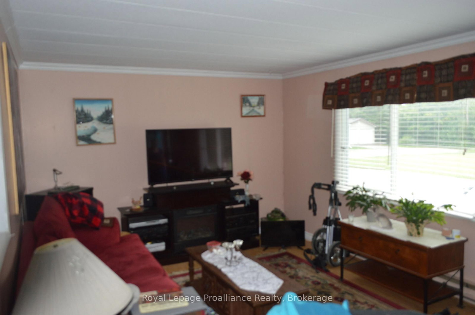 17 Warbler Lane • Quinte West, ON photo 5