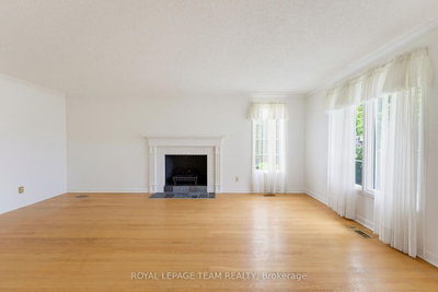115 Beaver Ridge • Ottawa, ON photo 4