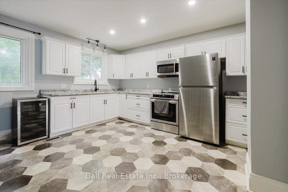 47 Park Street S • Peterborough, ON photo 10