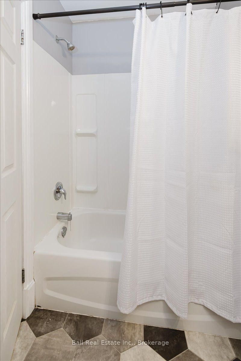 47 Park Street S • Peterborough, ON photo 16
