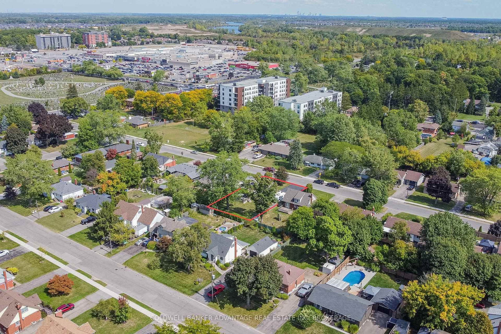 43 Gram Avenue • Welland, ON photo 44