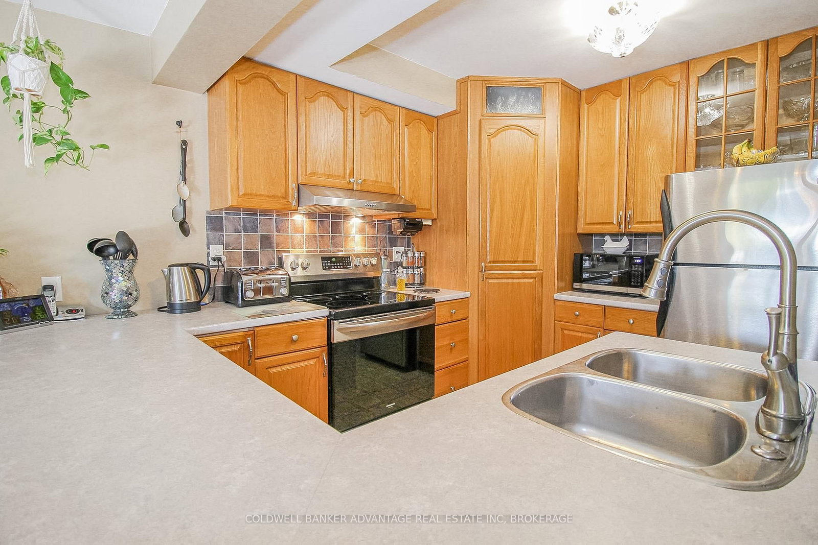43 Gram Avenue • Welland, ON photo 8