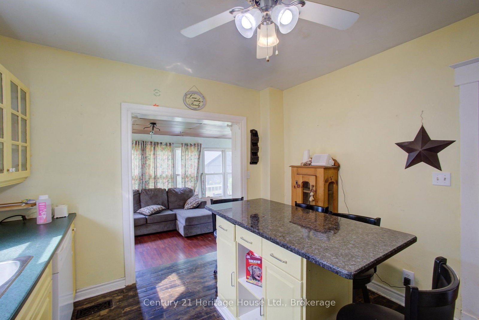 180 Bruce Street S • West Grey, ON photo 13