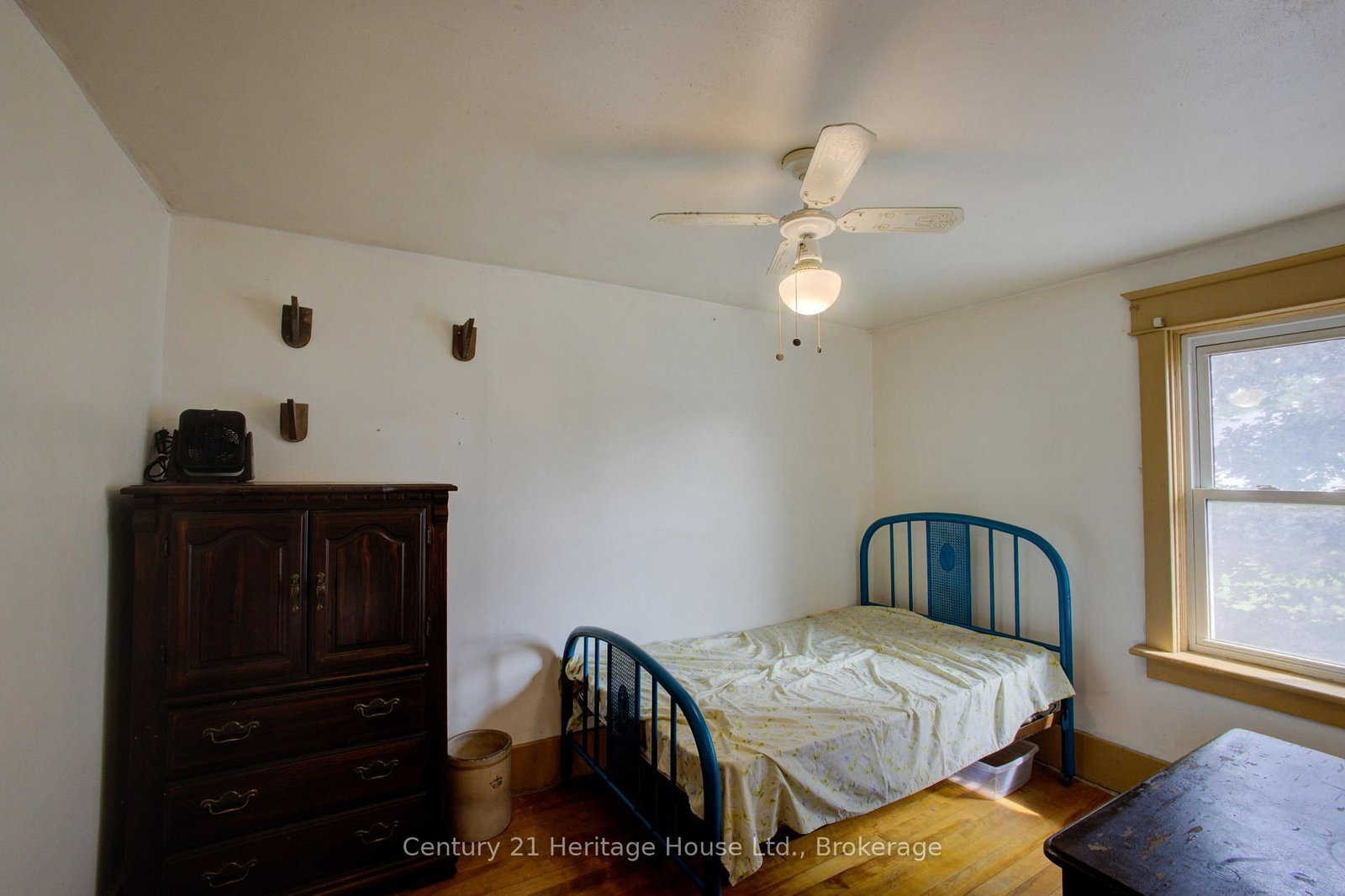180 Bruce Street S • West Grey, ON photo 20
