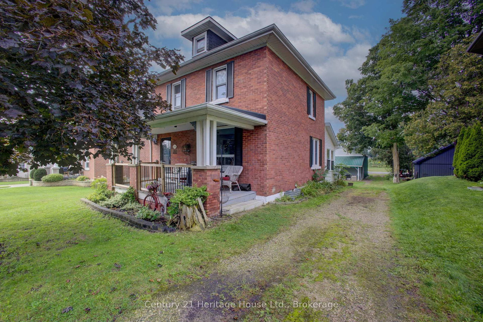 180 Bruce Street S • West Grey, ON photo 3