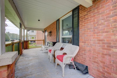 180 Bruce Street S • West Grey, ON photo 4