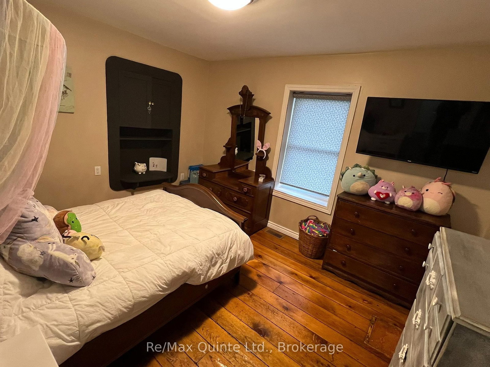 101 Roseland Drive • Quinte West, ON photo 22
