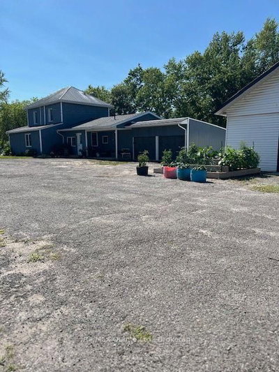 101 Roseland Drive • Quinte West, ON photo 3