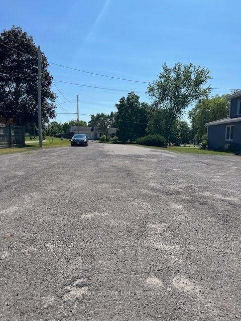 101 Roseland Drive • Quinte West, ON photo 38