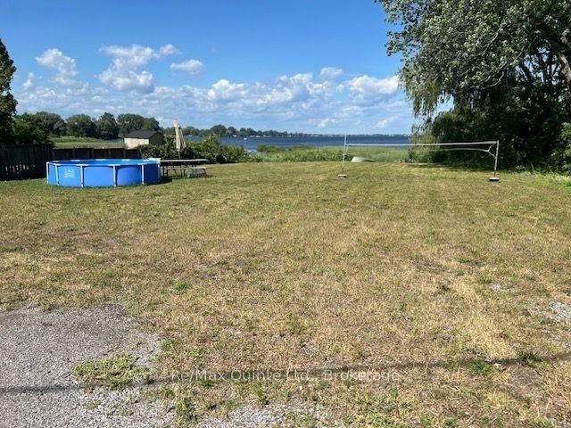 101 Roseland Drive • Quinte West, ON photo 41