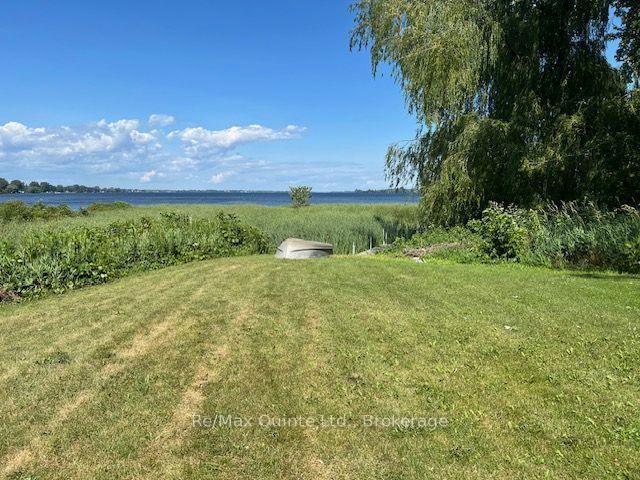 101 Roseland Drive • Quinte West, ON photo 42