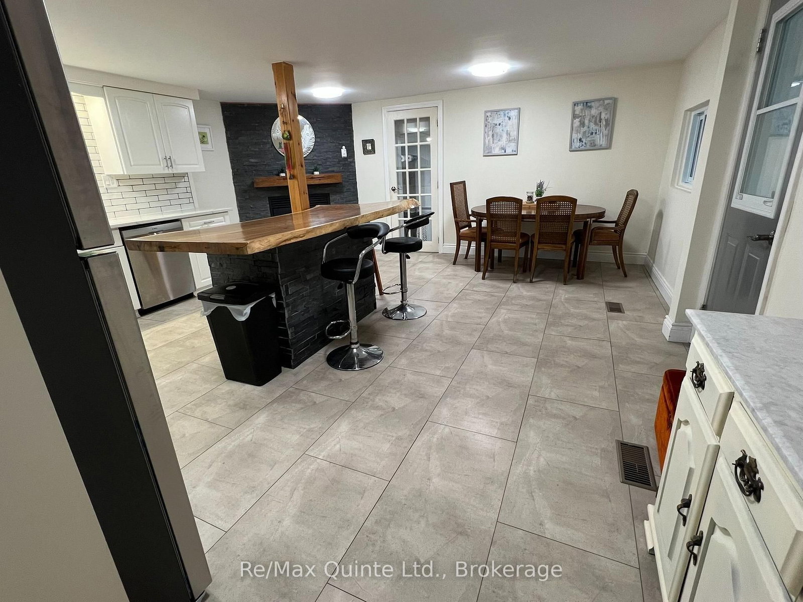 101 Roseland Drive • Quinte West, ON photo 9