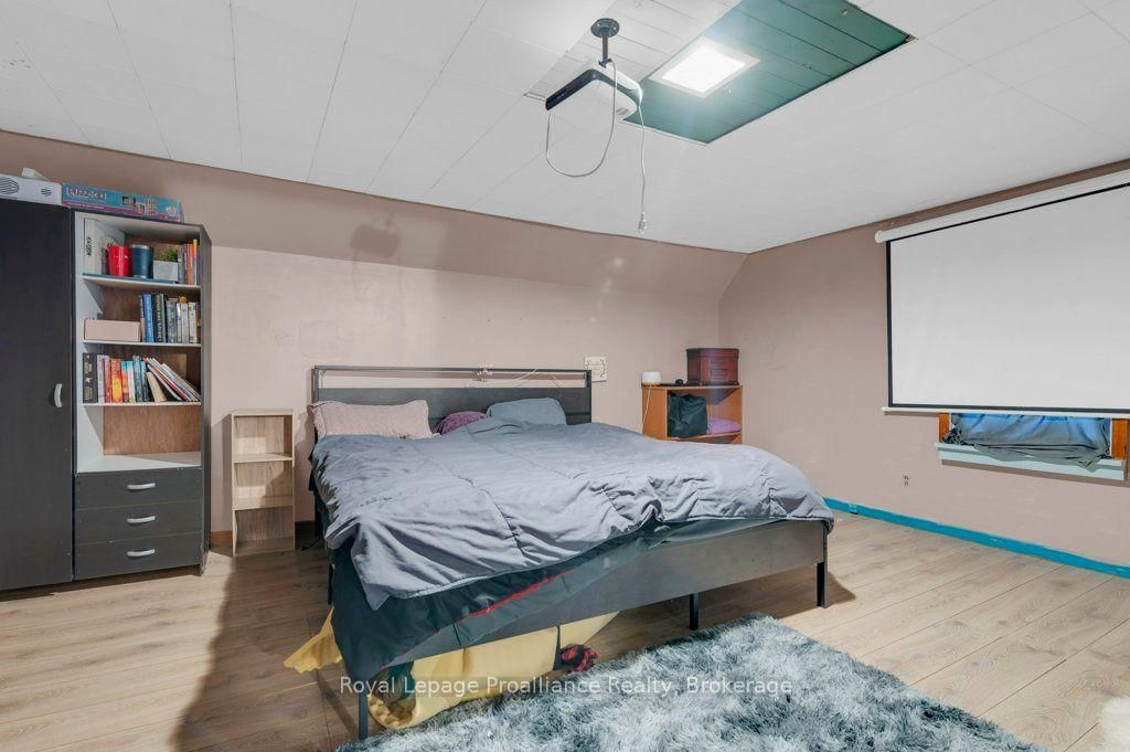 431 Main Street • Deseronto, ON photo 25