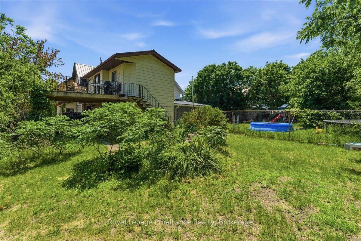 431 Main Street • Deseronto, ON photo 6