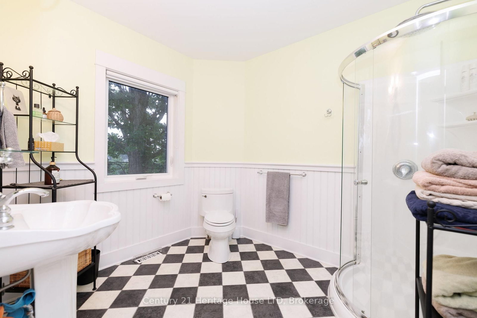 134 Albany Street • Fort Erie, ON photo 26