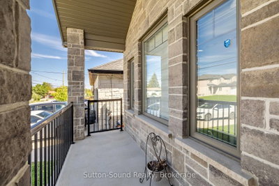 2545 9th Avenue E • Owen Sound, ON photo 3