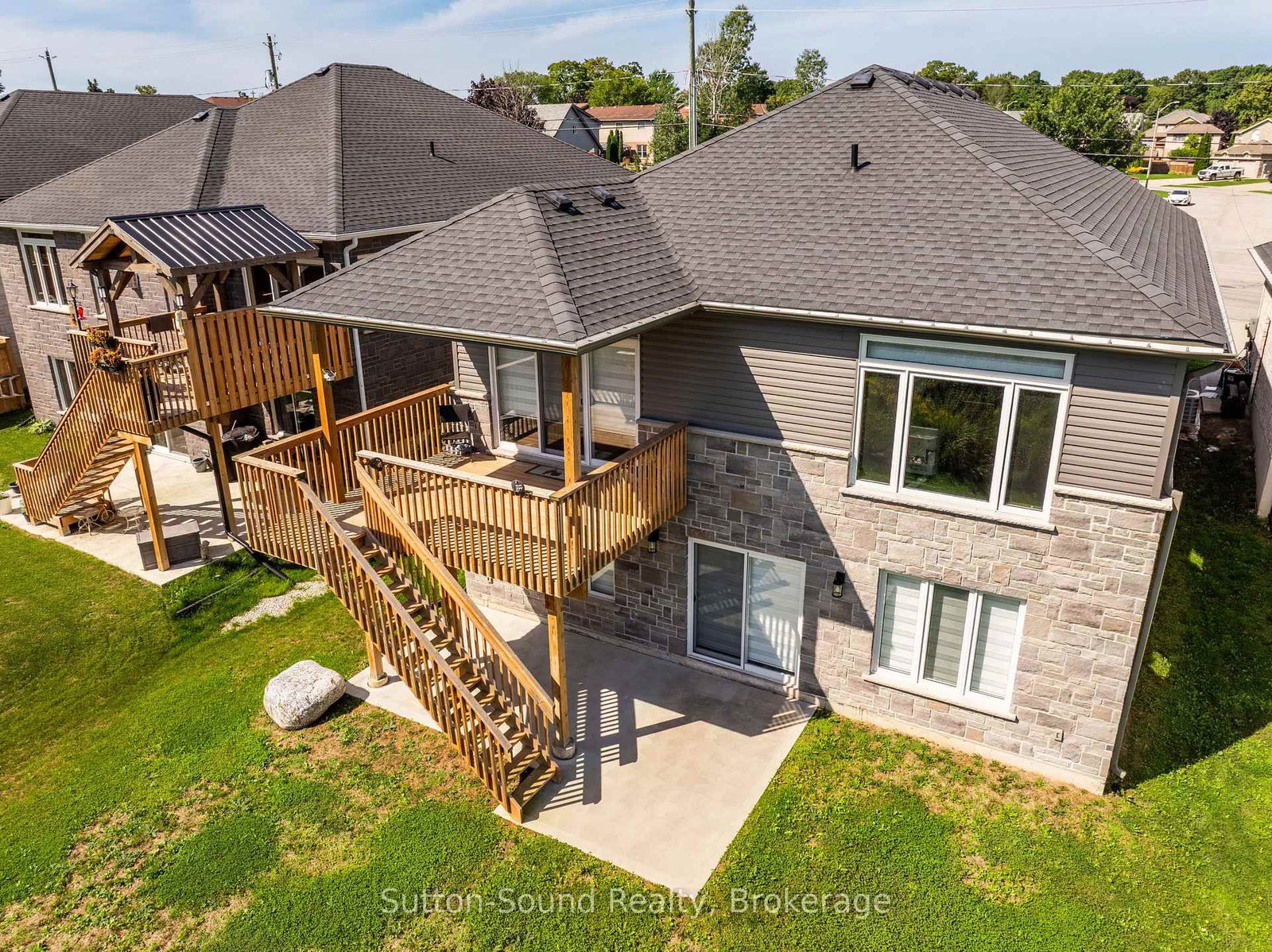2545 9th Avenue E • Owen Sound, ON photo 45