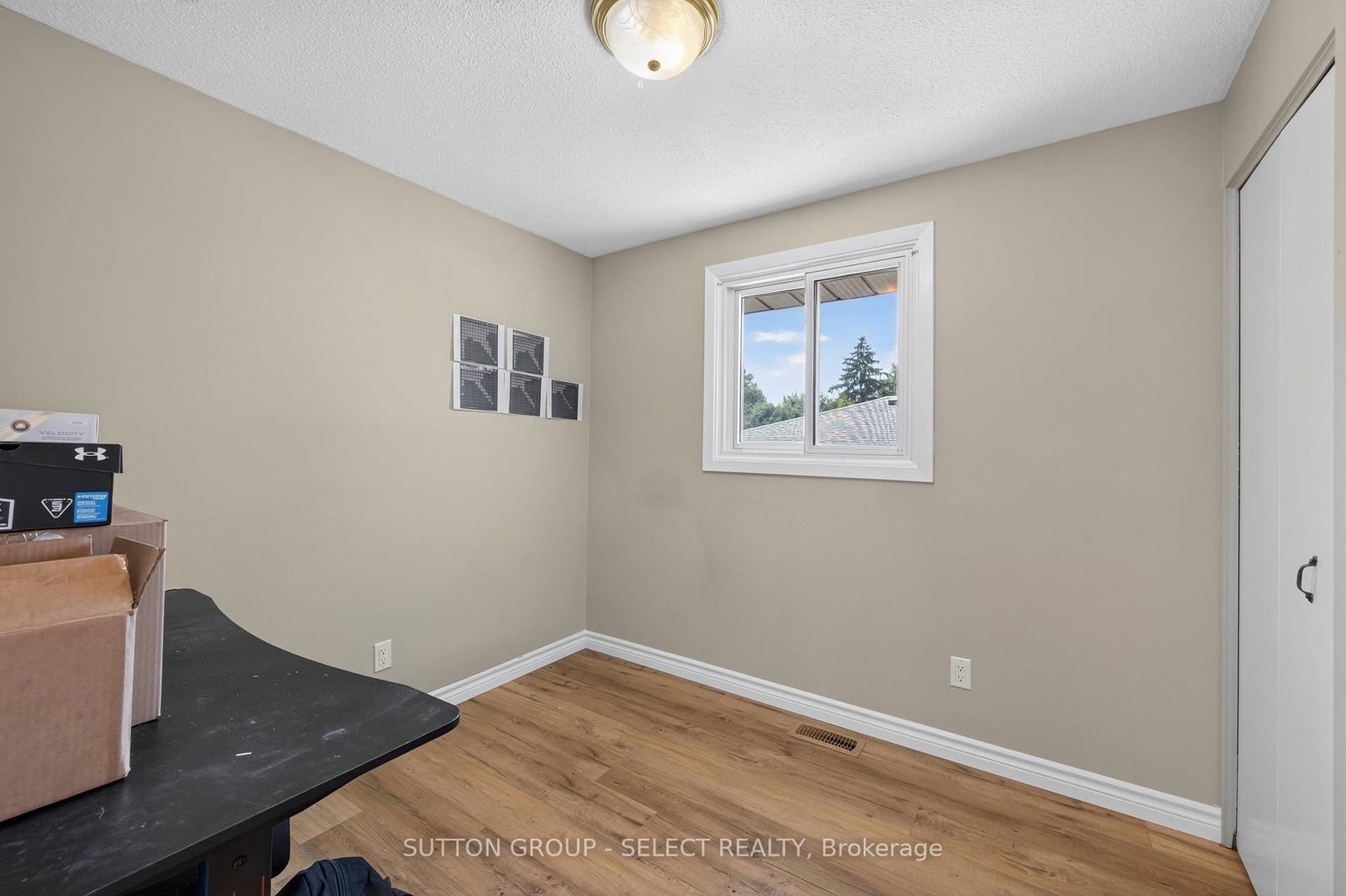 183-185 VANCOUVER Street • London East, ON photo 10