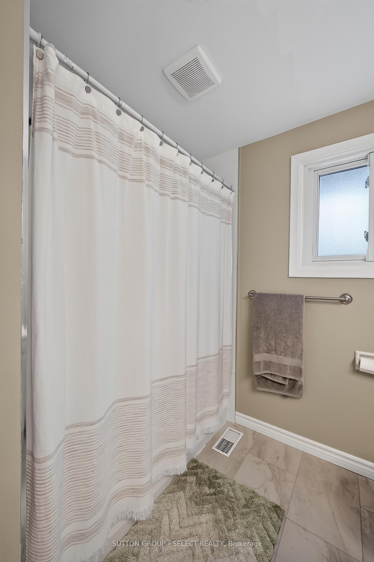 183-185 VANCOUVER Street • London East, ON photo 9