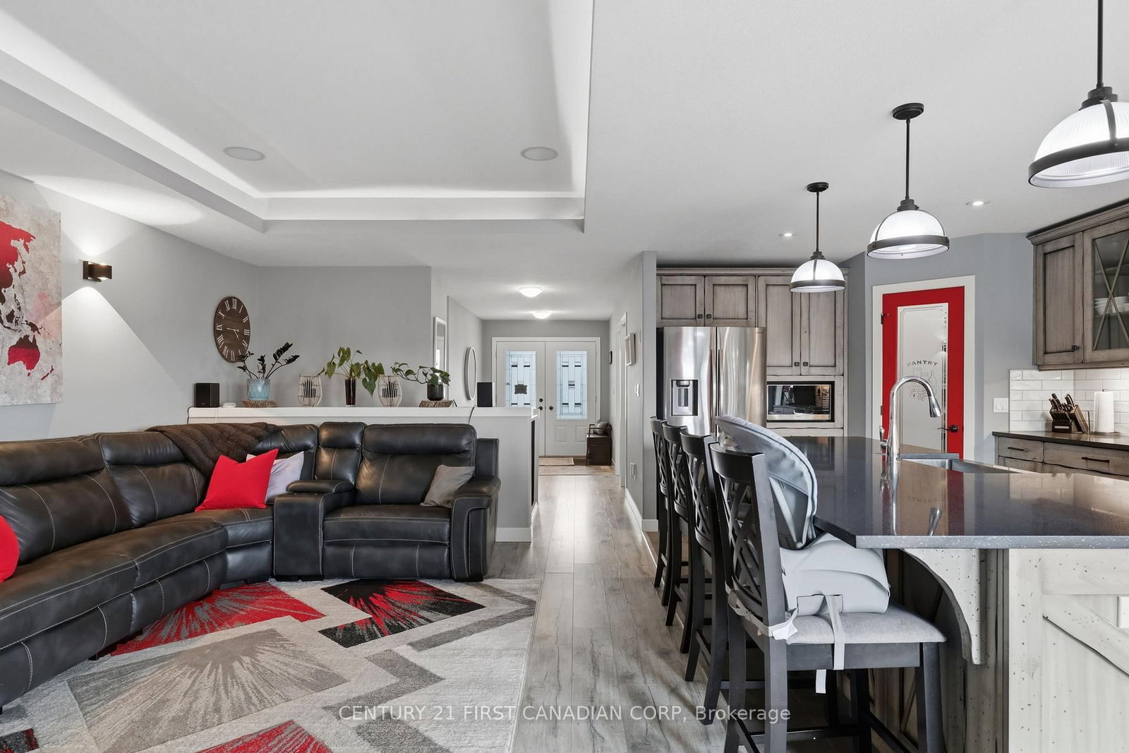 29 Nicoles Trail • Thames Centre, ON photo 12