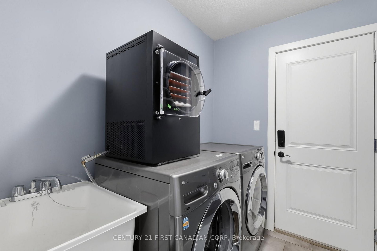 29 Nicoles Trail • Thames Centre, ON photo 20