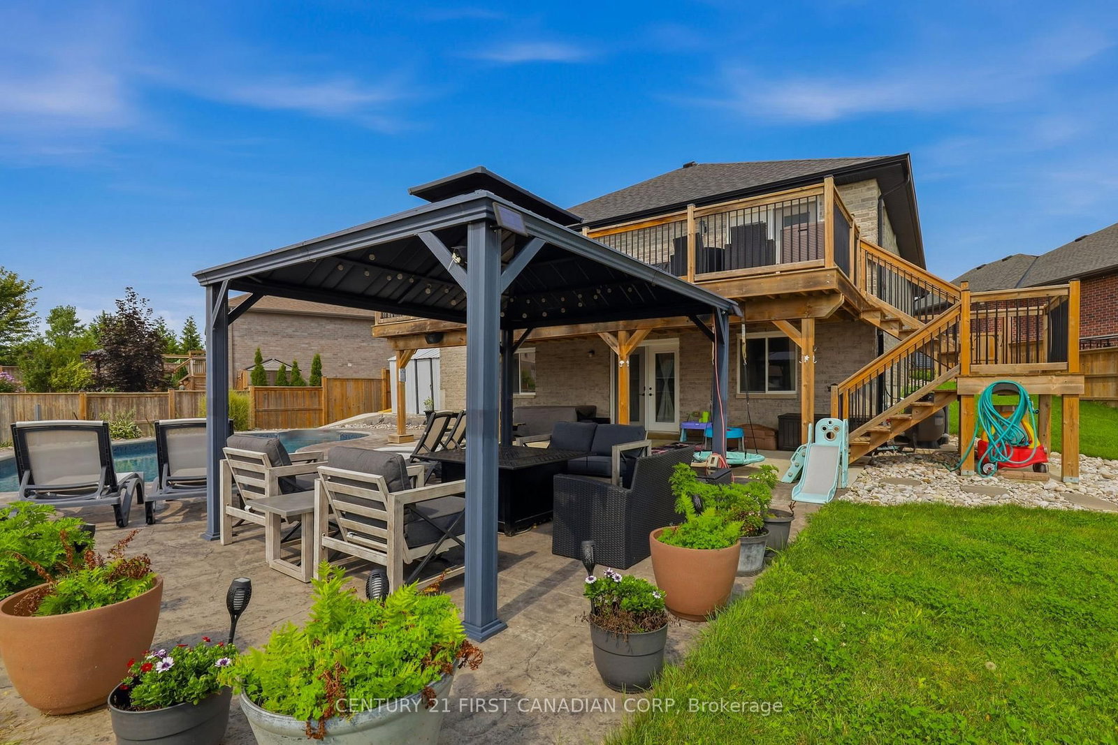 29 Nicoles Trail • Thames Centre, ON photo 33
