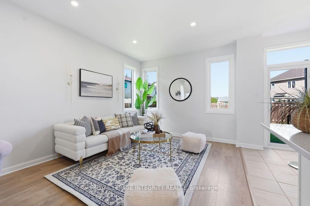 1136 SPEEDVALE Court • Ottawa, ON photo 13