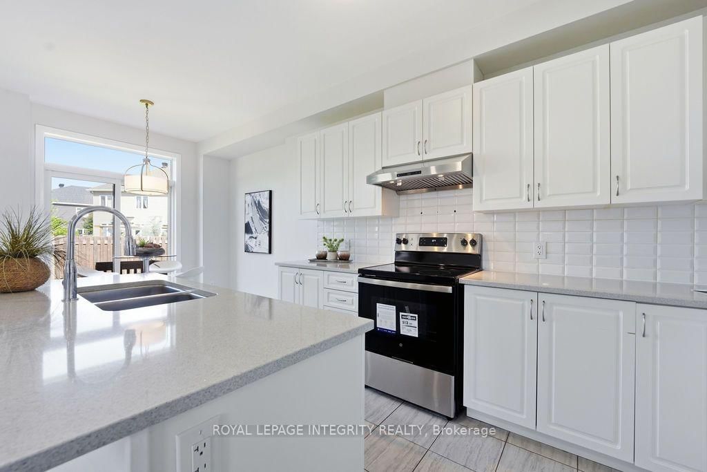 1136 SPEEDVALE Court • Ottawa, ON photo 19