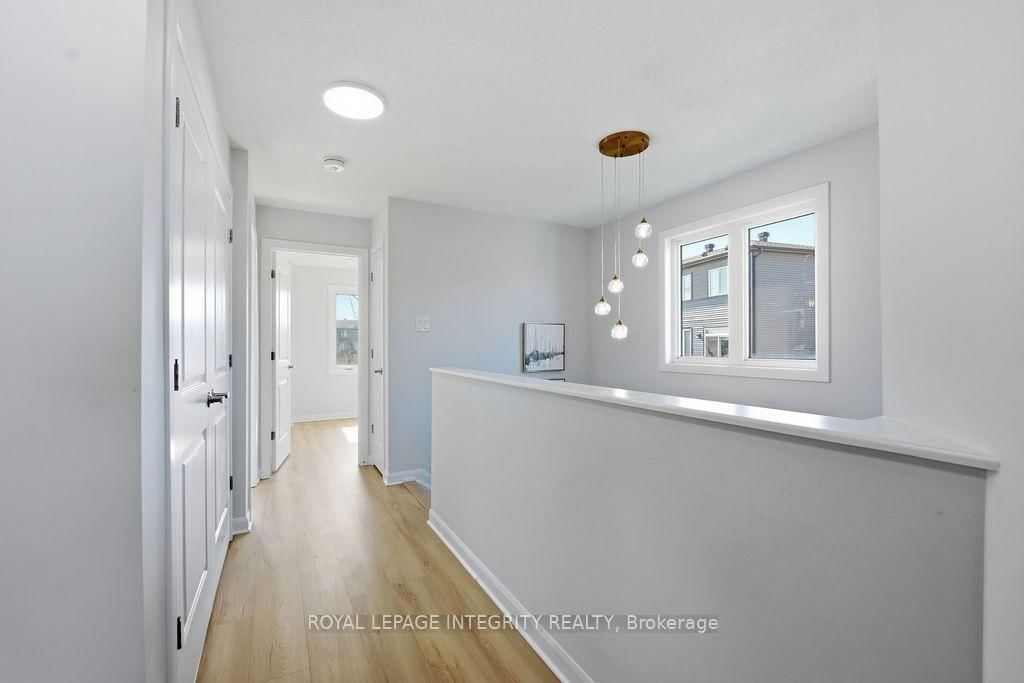 1136 SPEEDVALE Court • Ottawa, ON photo 30