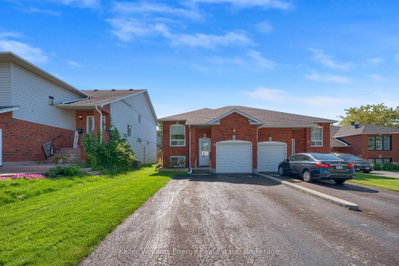19 Ballantine Street • Cobourg, ON photo 2