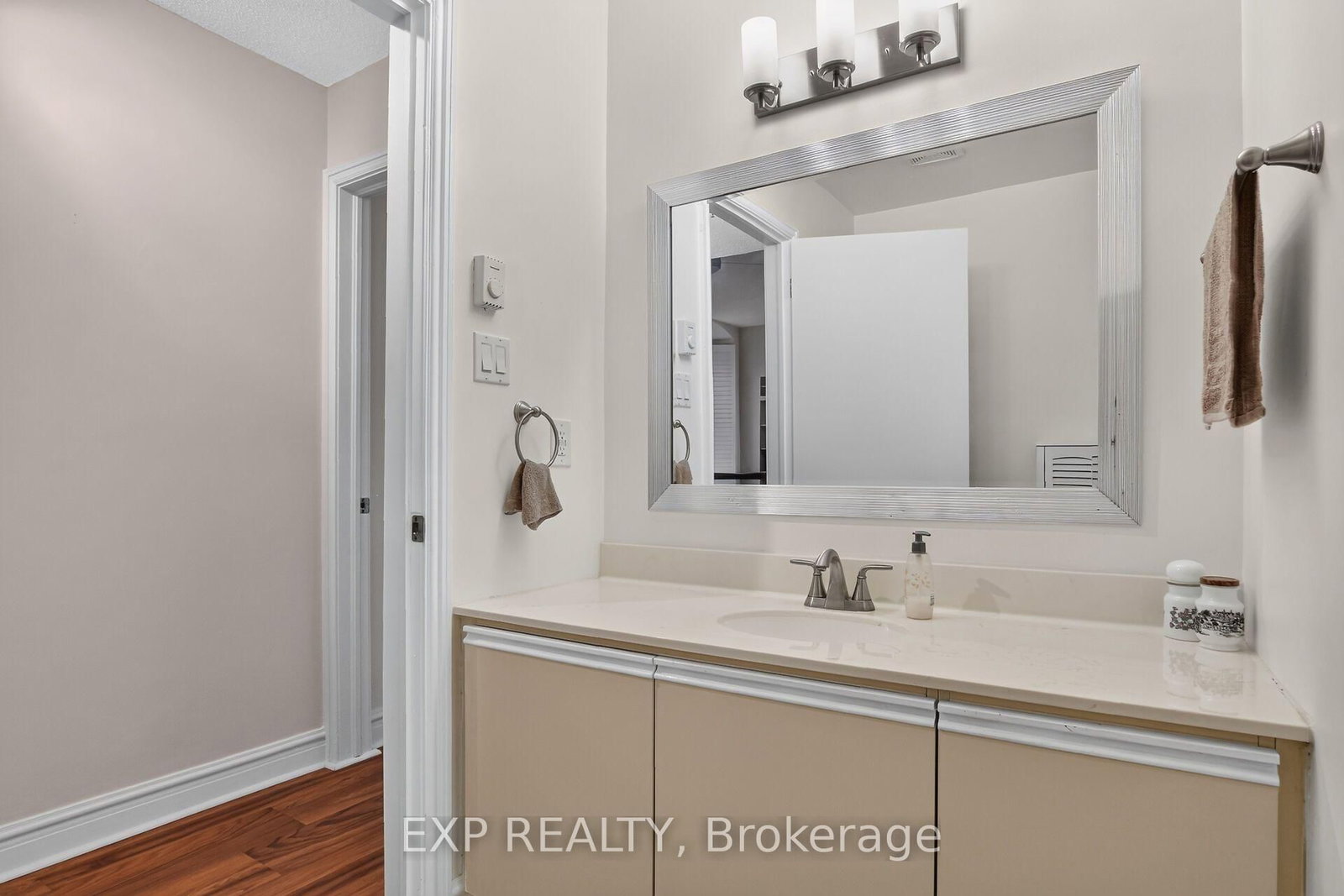 1 Rosamond Street E • #405 • Ottawa, ON photo 27