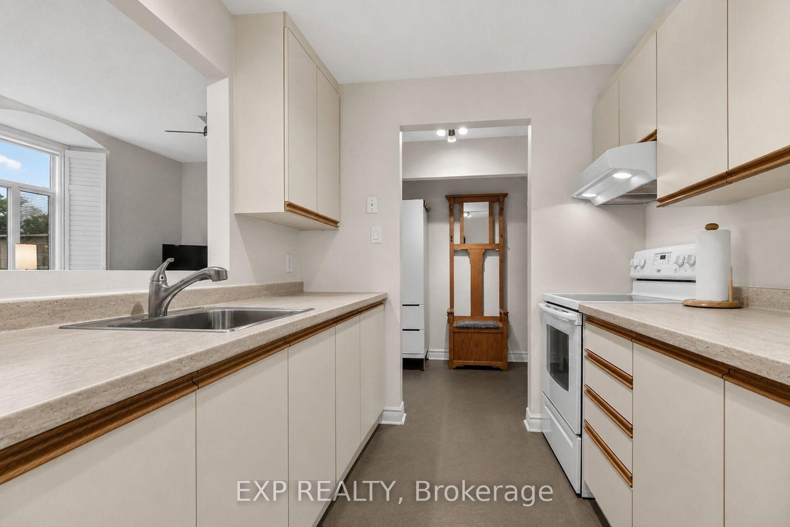 1 Rosamond Street E • #405 • Ottawa, ON photo 6