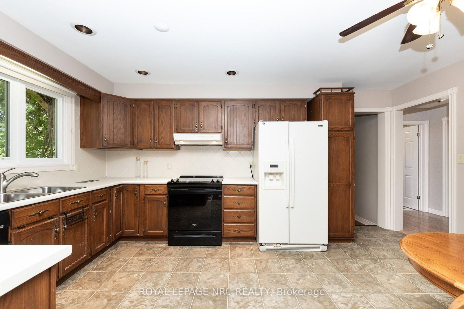 35 Garrison Village Drive • Niagara-on-the-Lake, ON photo 31