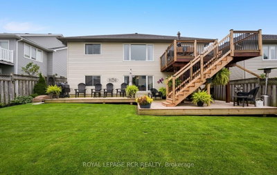 489 Fiddle Park Lane • Shelburne, ON photo 4