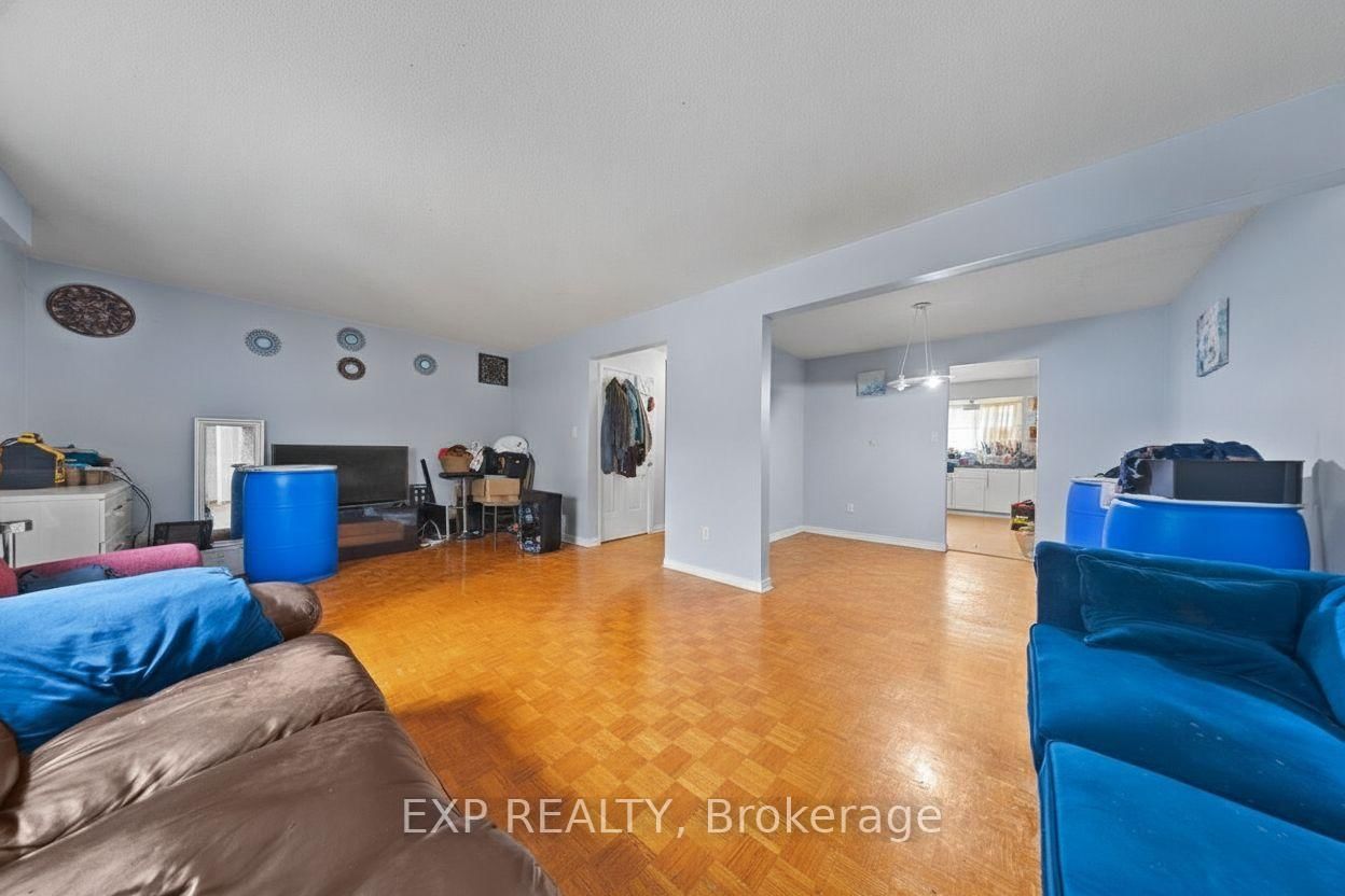 2960 Penny Drive • #9 • Ottawa, ON photo 5