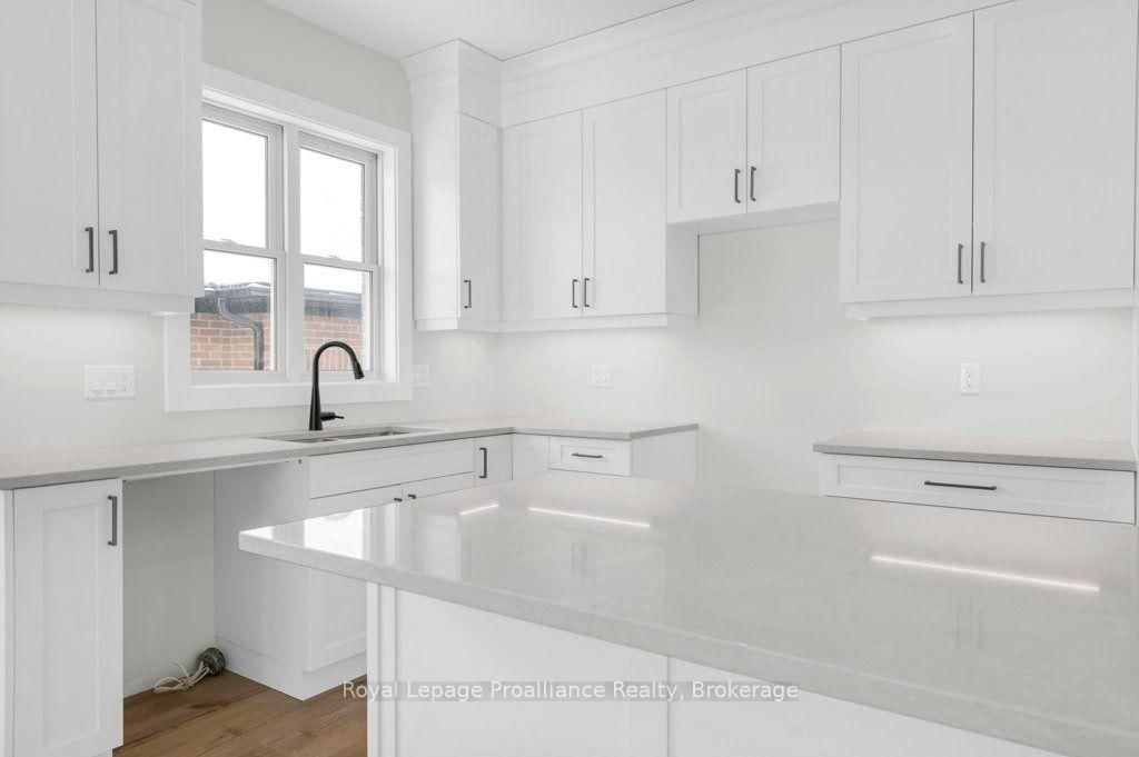 10 Dunmor Street • Stirling, ON photo 13