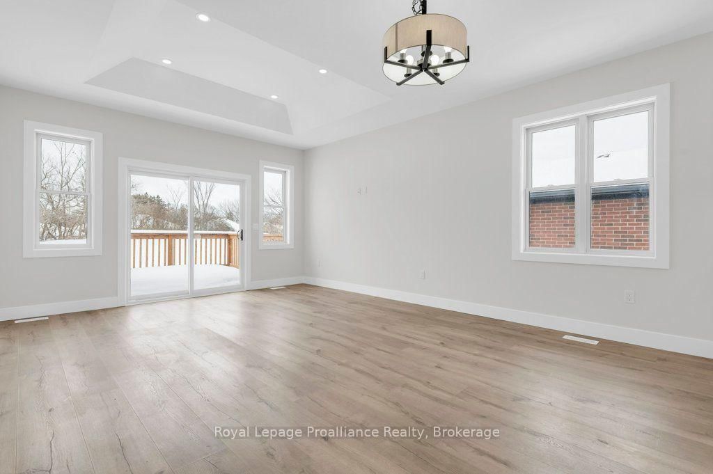 10 Dunmor Street • Stirling, ON photo 17