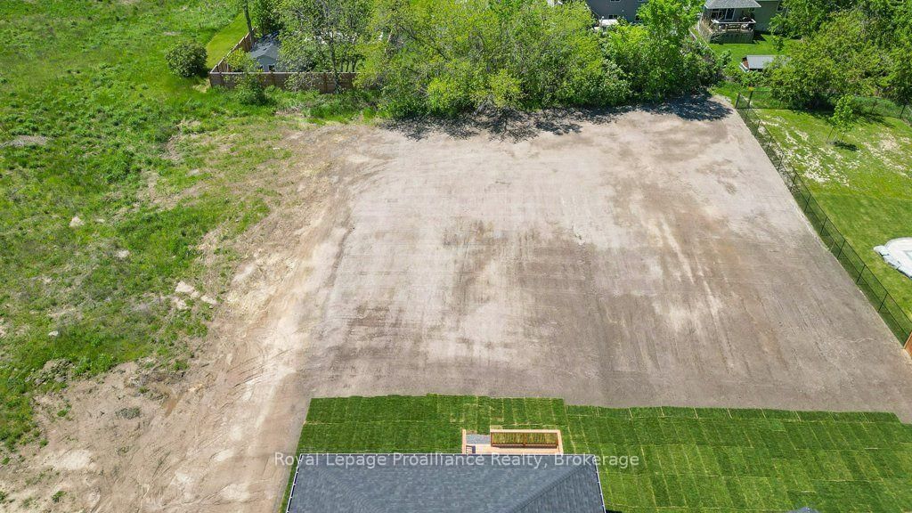 10 Dunmor Street • Stirling, ON photo 39