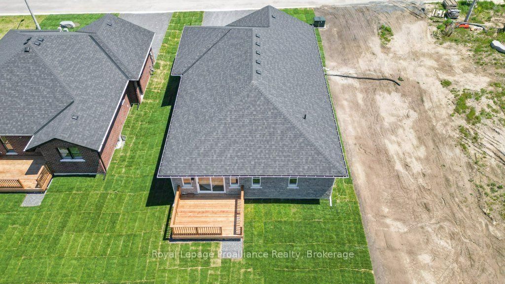 10 Dunmor Street • Stirling, ON photo 40