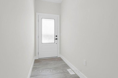 10 Dunmor Street • Stirling, ON photo 6