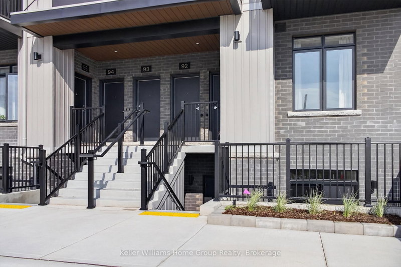 89 - 824 Woolwich Street