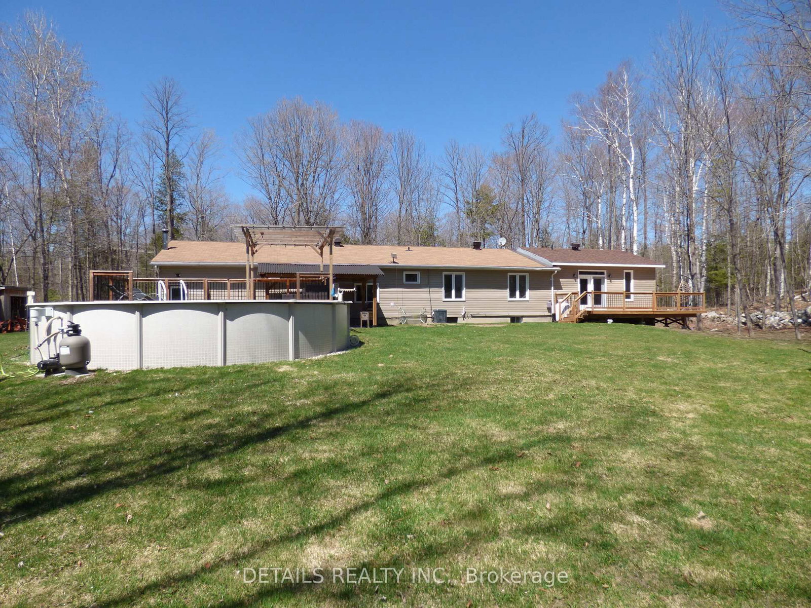 387 Campbell Side Road • White Lake, ON photo 38