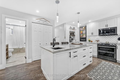387 Campbell Side Road • White Lake, ON photo 4