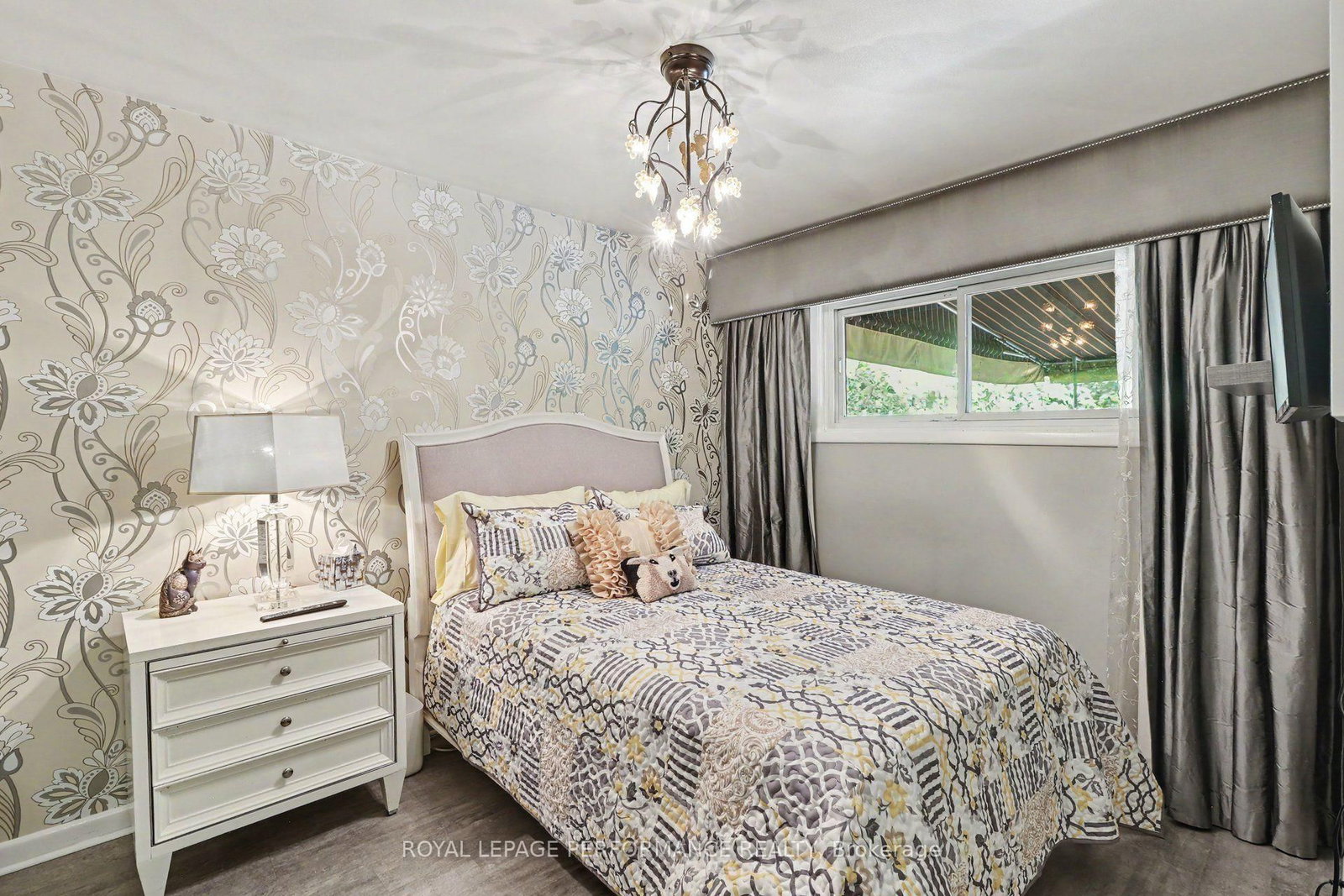 1147 Parkway Drive • Ottawa, ON photo 16