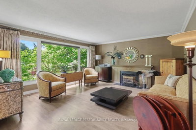 1147 Parkway Drive • Ottawa, ON photo 3